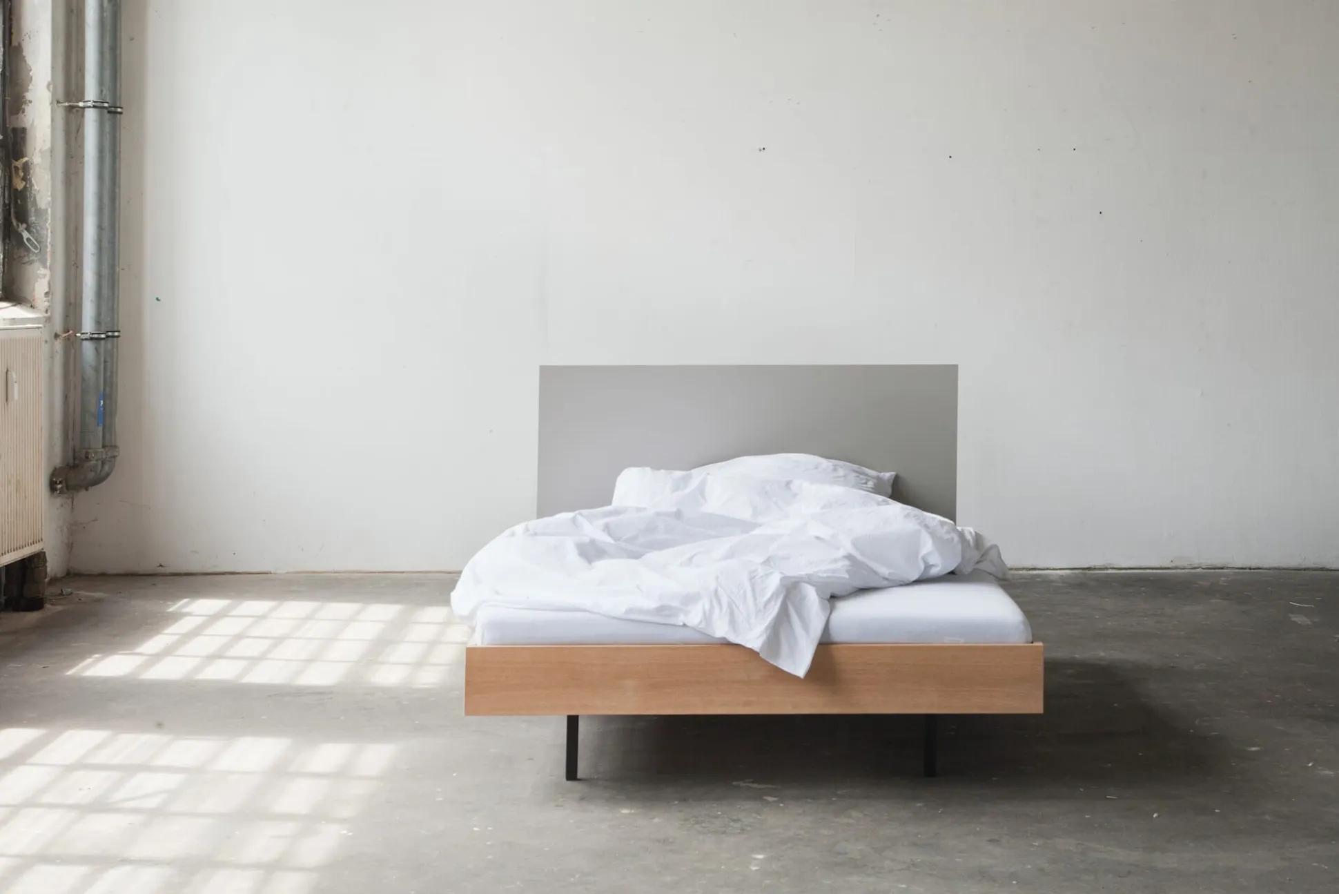 Bett Unidorm Grau