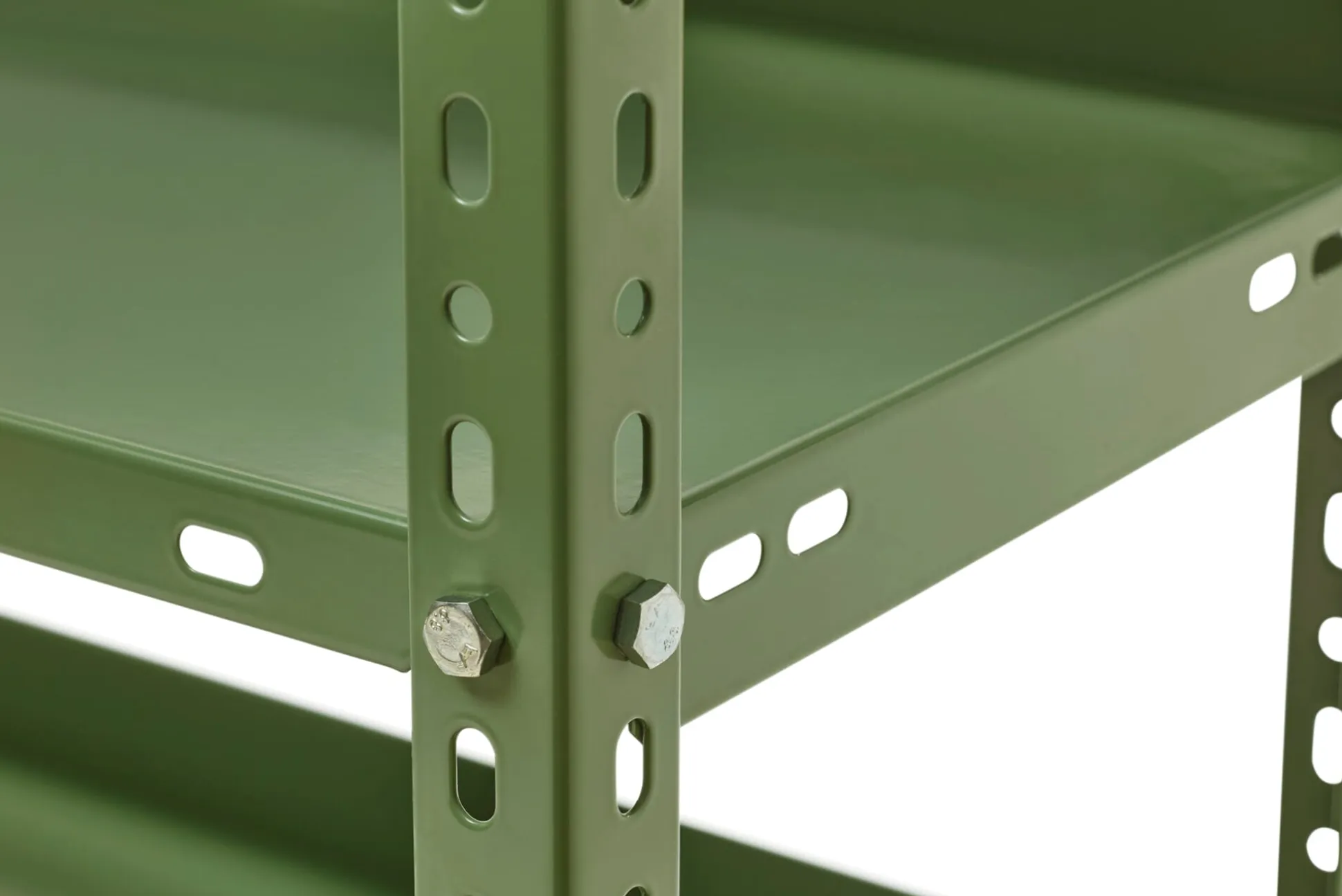 Boden zu Regal Industrie