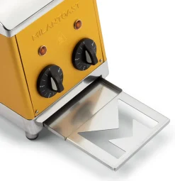 Klassischer Sandwichtoaster mit Zangen
