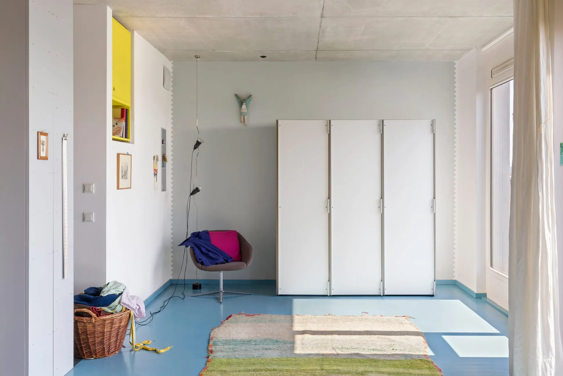 Kleiderstange zu Schrank P100