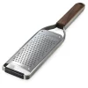 Microplane-Reibe grob